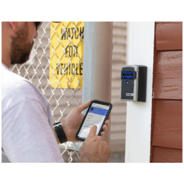 Boite à clés murale connectée