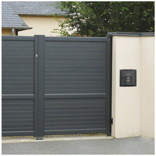 Boîte aux lettres encastrée soléa