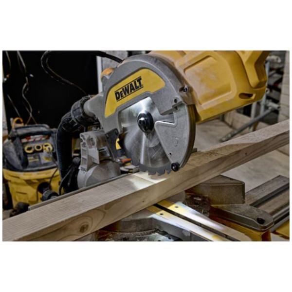 Scie à onglet radiale dws 777