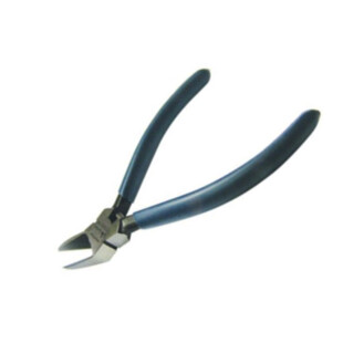 Pince coupante spéciale PVC LG150 courbée 45° 