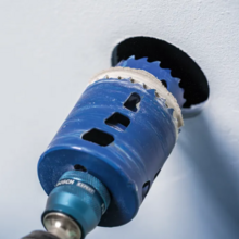 Adaptateur d'agrandissement de trou